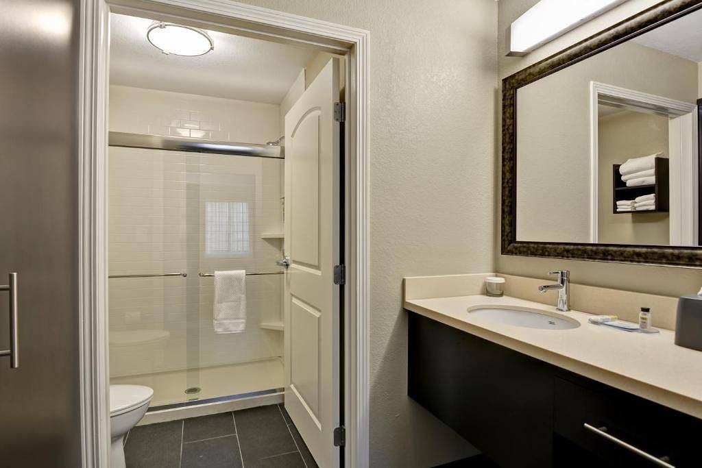 Entire apartment, Staybridge Suites Mt. Juliet - Nashville Area in Mount Juliet, Wilson County
