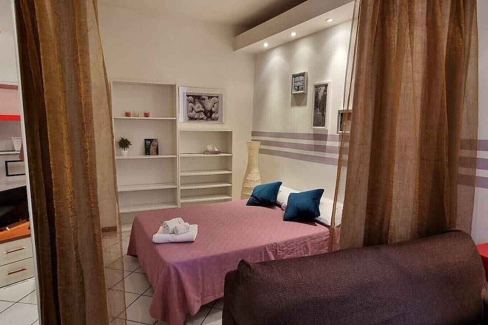 Entire apartment, Mono Livi 35 - Affitti Brevi Italia in Modena, Modena Province
