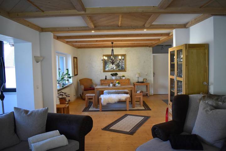 Ferienwohnung für 4 Personen, mit Terrasse und Garten in Montabaur