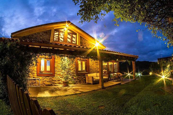 Ferienhaus für 7 Personen, mit Garten und Balkon, mit Haustier - 1