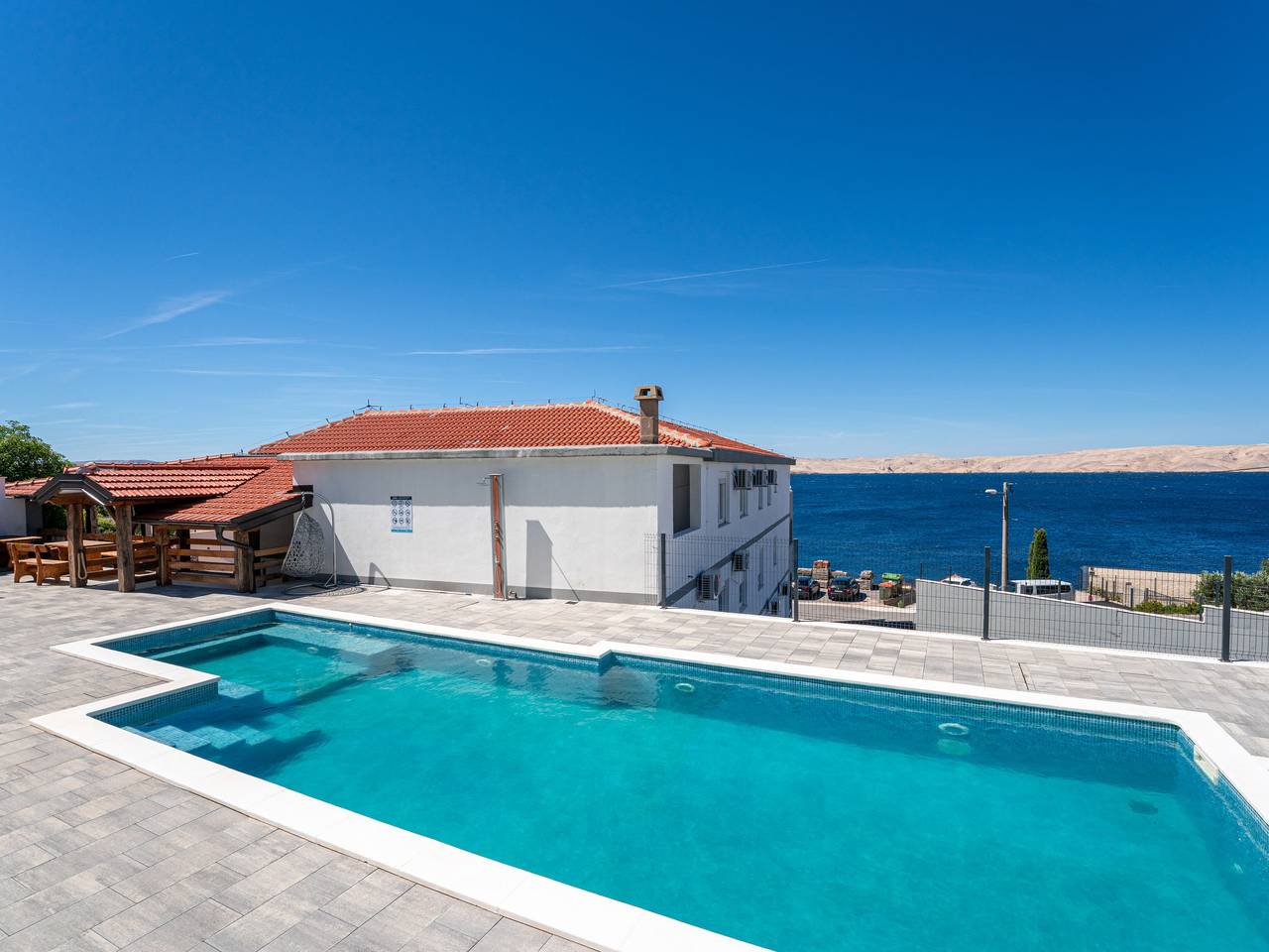 Geheel appartement, Delfin in Cesarica, Velebit Nature Park