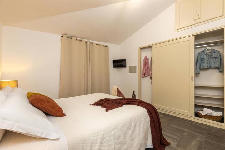 Chambre d’hôte pour 2 personnes, avec balcon à Baunei - 3