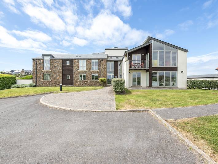 Holiday rental for 6 people, with pool and garden in Hope Cove