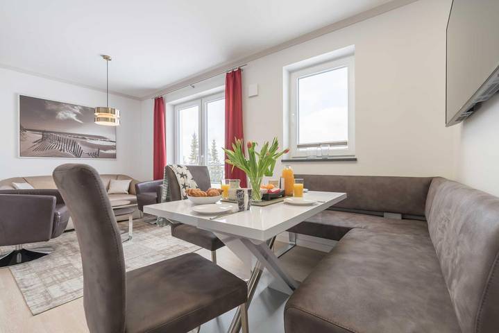 Ganze Wohnung, Villa Cara We 04 "Dorschjäger" mit Balkon und Meerblick in Börgerende in Börgerende, Börgerende-Rethwisch