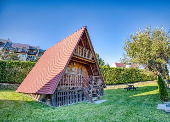 Domek letniskowy dla 7 osób, z ogród i balkon w Polańczyk