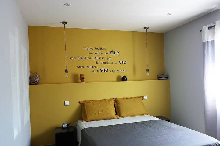 Location de vacances pour 6 personnes, avec jardin et terrasse dans Prunete - 2