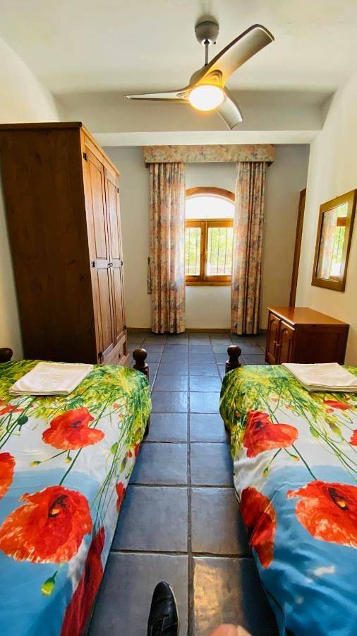Casa rural para 2 personas, con Balcón y Jacuzzi además de Terraza y Jardín en Yegen - 4
