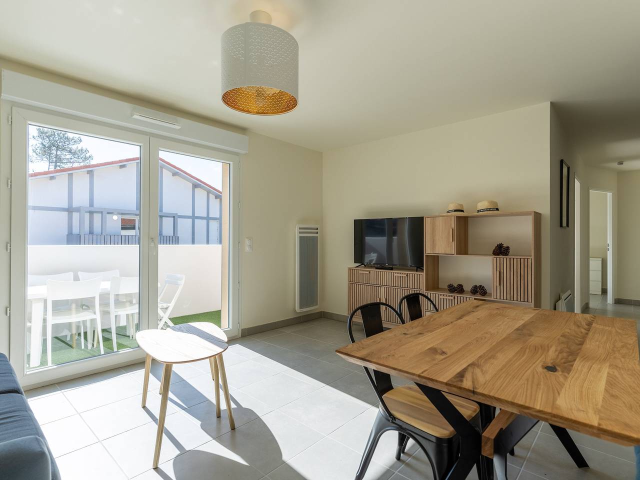 Entire apartment, New Apartment Near Ocean, Sleeps 5, 3 Stars in Mimizan, Côte d’Argent