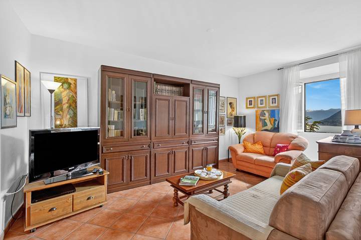 Ferienwohnung für 6 Personen, mit Balkon und Kinderpool sowie Seeblick am Lago Maggiore (Schweiz) - 3