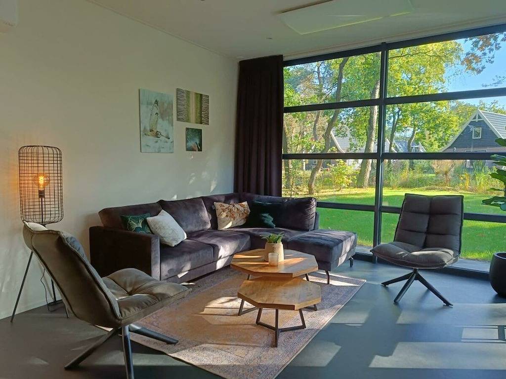 Vakantiehuis in Arnhem met terras in Hoge Veluwe