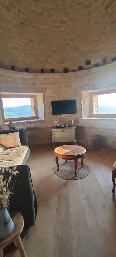 Location de vacances pour 4 personnes, avec vue et terrasse à Castelnau-de-Mandailles - 4