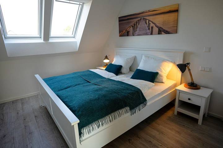 Ferienhaus für 6 Personen, mit Terrasse und Sauna sowie Garten in Wittmund - 4