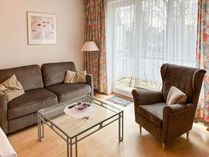 Ferienwohnung für 4 Personen, mit Balkon, kinderfreundlich in Warnemünde