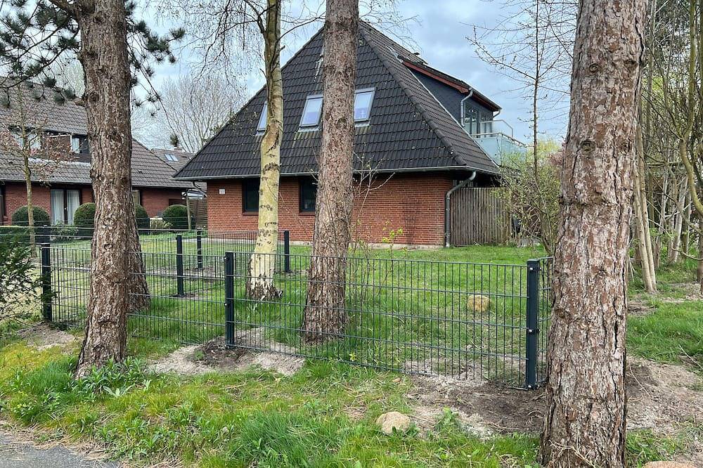 Ganze Wohnung, Ferienwohnung \"Salzwiese\" zwischen Dorf und Bad - frisch renoviert in St. Peter-Bad, St. Peter-Ording