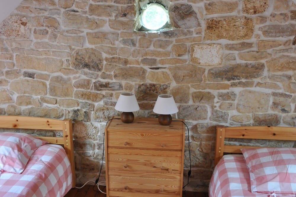 Charming House by the River in Plougastel-Daoulas, Brest region