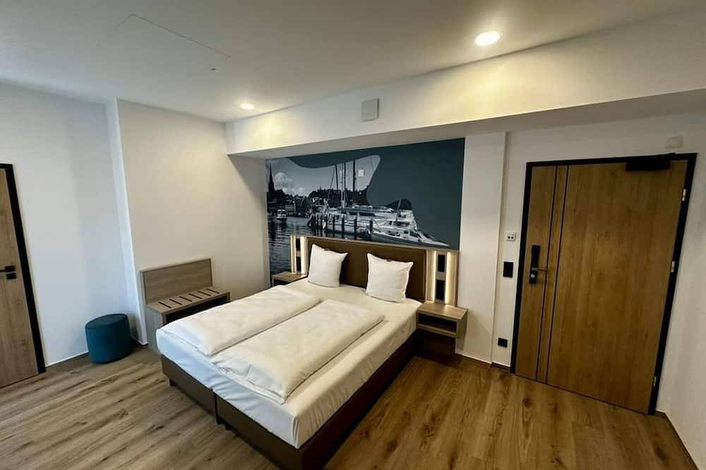 Central-Hotel - Doppelzimmer barrierefrei - Central-Hotel in Flensburg, Flensburger Förde