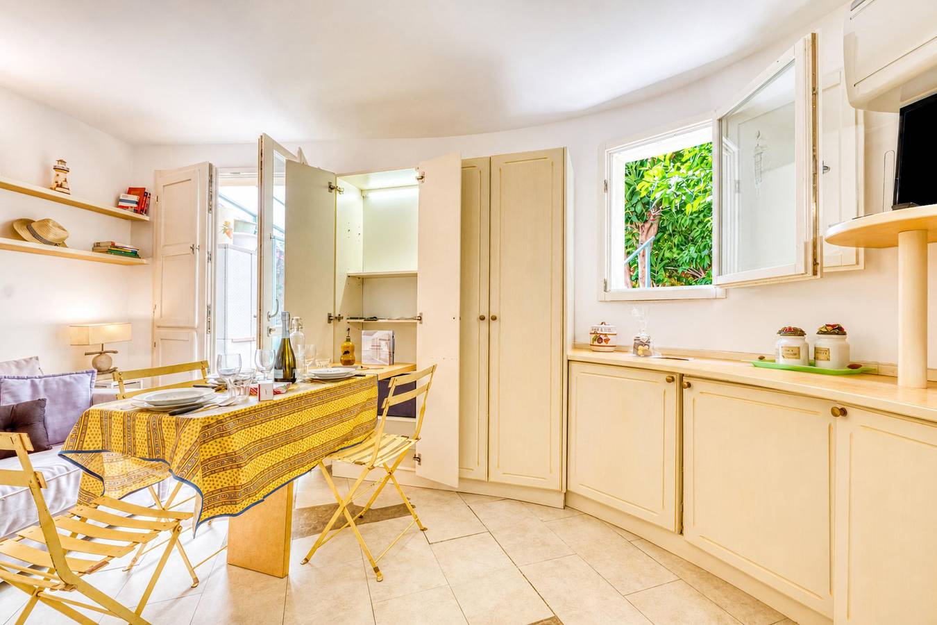 Appartamento intero, Nice Studio With Garden and Terrace in Mentone, Costa mediterranea (Francia)