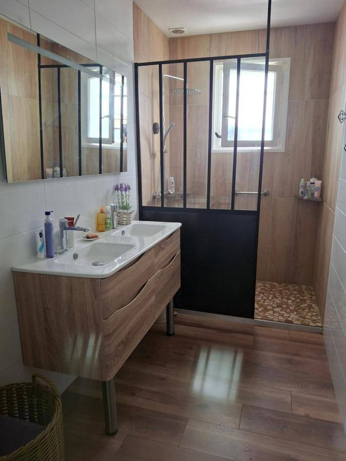 Gîte pour 2 personnes, avec jardin à Écommoy - 2