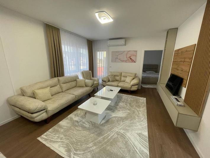 Ferienwohnung für 2 Personen, mit Balkon in Kosovo