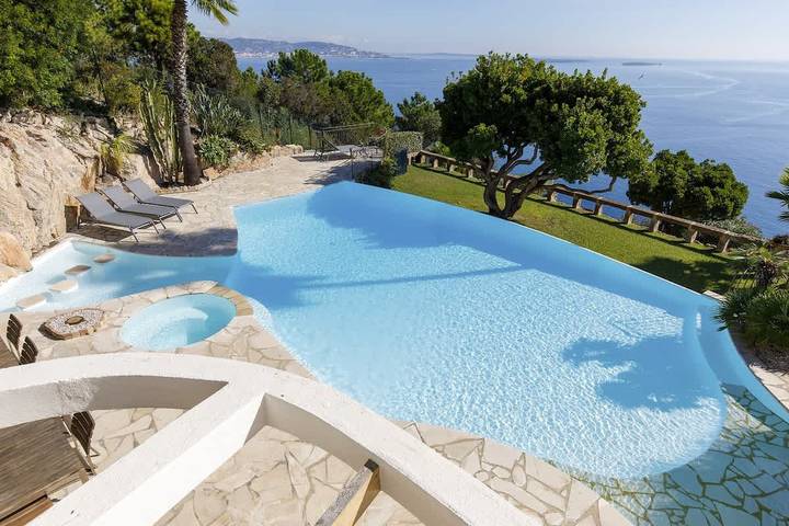 Ferienhaus für 10 Personen, mit Whirlpool und Garten sowie Pool in Théoule-sur-Mer - 3
