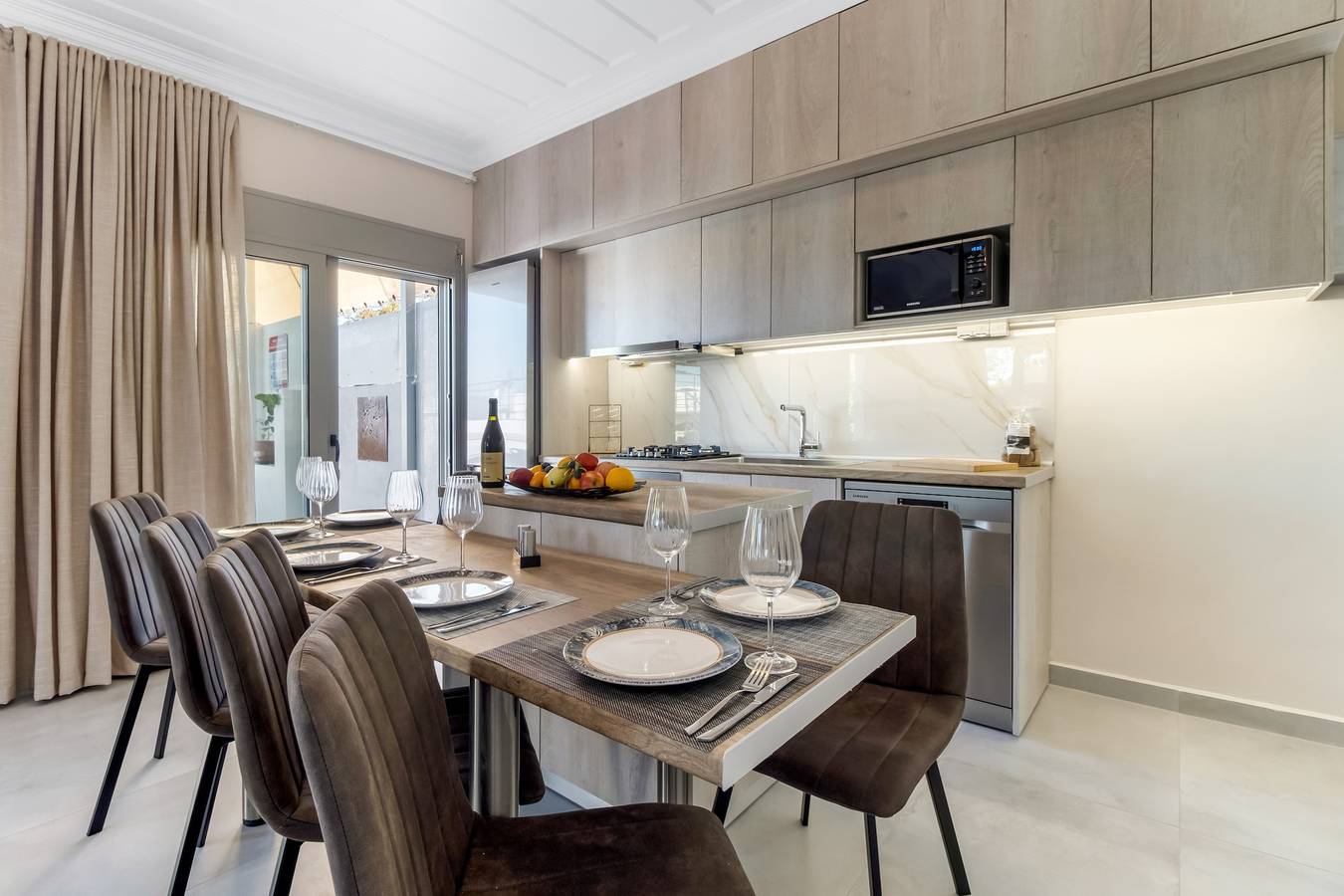 Luxury Villa- Sleeps 6 - Views, Pool, Hot Tub in Nikiana, Alexandros
