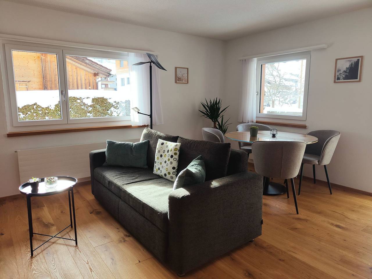 Ganze Wohnung, Casa Suvita _ Alpine Luxury Apartment in Mundaun, Obersaxen-Mundaun