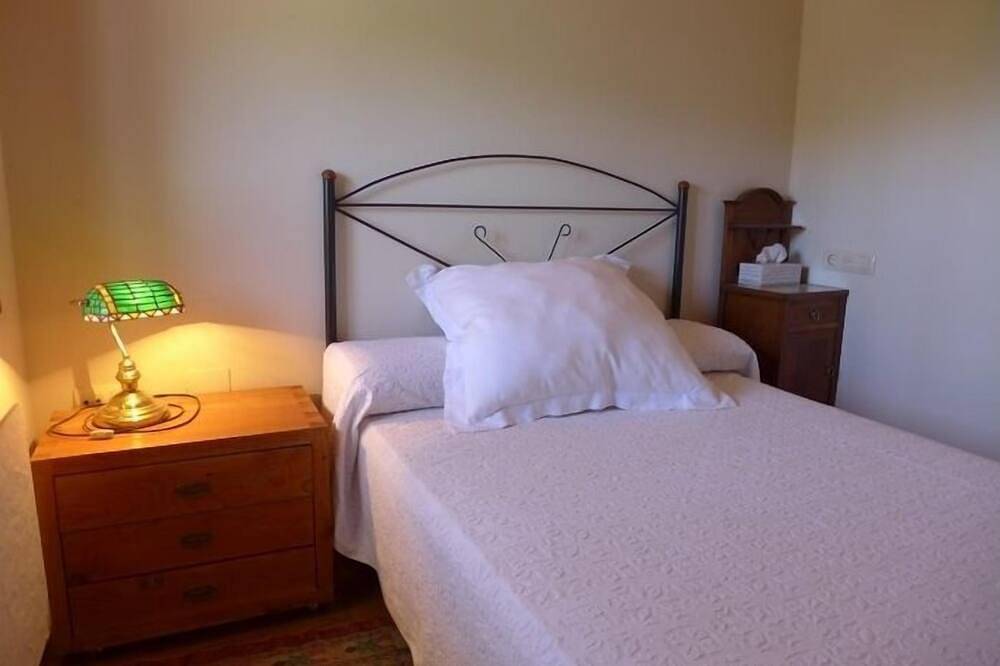 Casa Nel - country house with garden in Noriega (Ribadedeva) | 4–5 guests in Ribadedeva, Côte Cantabrique