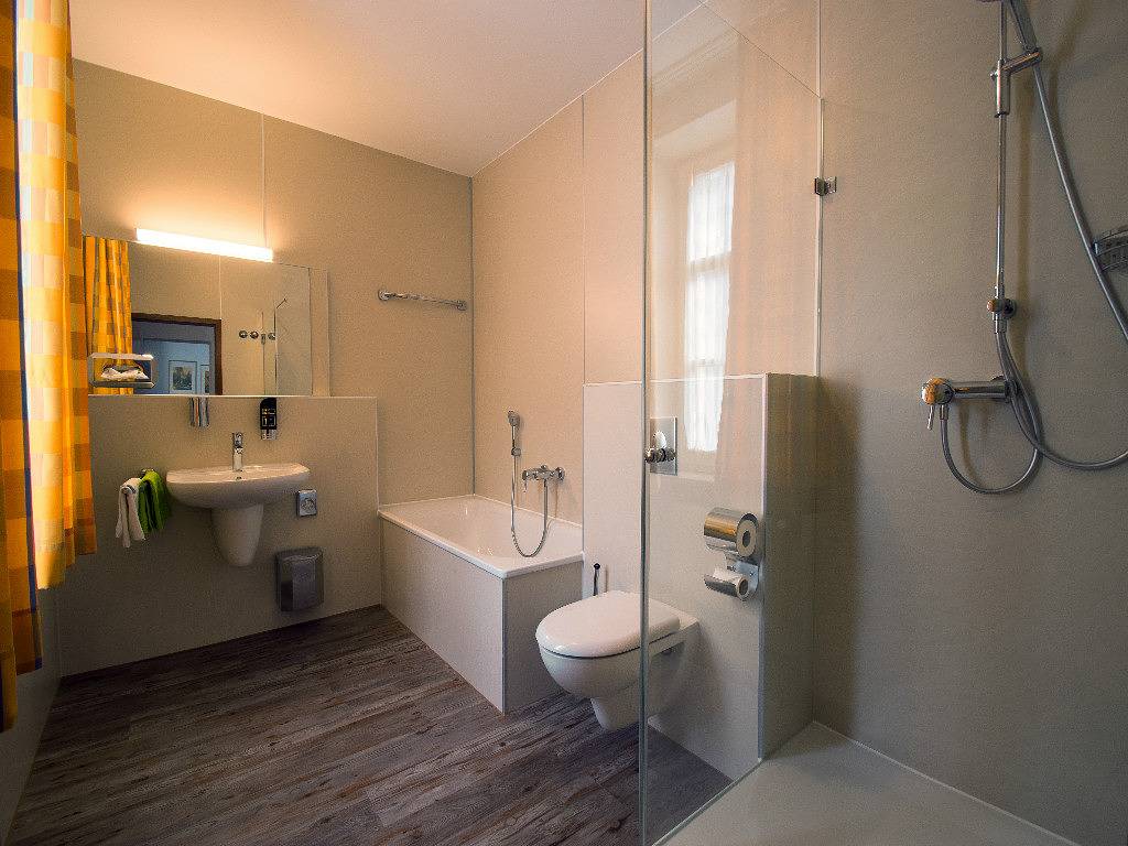 Altstadt-Hotel - Doppelzimmer in Amberg, Ostbayern