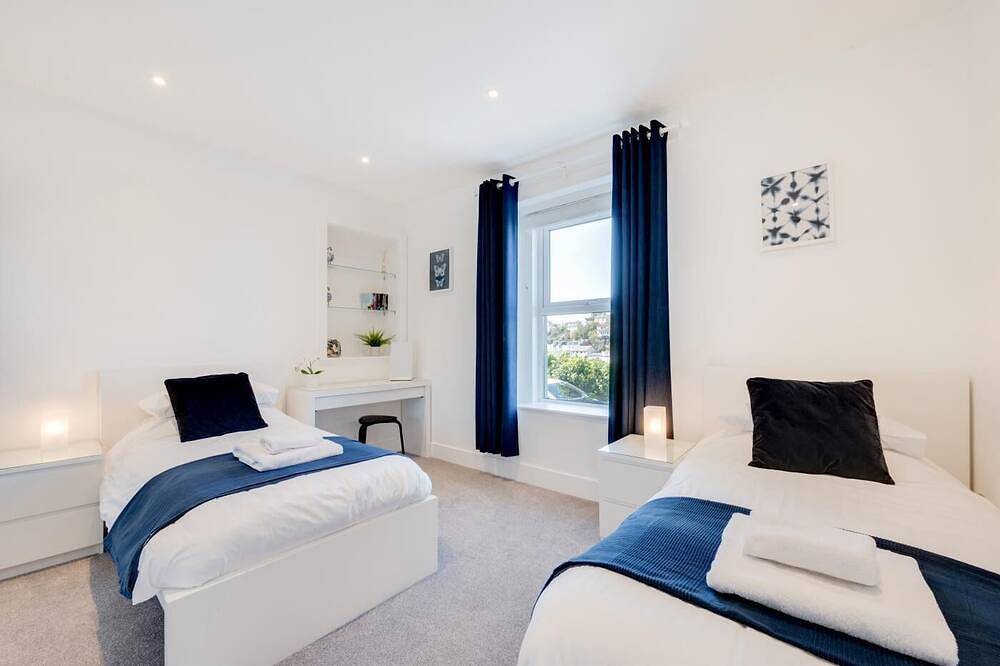 3 Bed in Brixham (oc-sdpira) in Brixham, Torbay