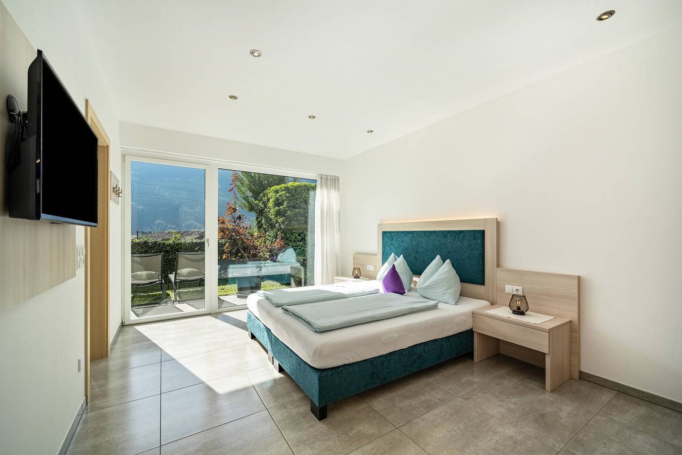 Ganze Wohnung, Ferienwohnung "Weinreichhof Marie & Max" mit Bergblick, privater Terrasse und Wlan in Kastelbell, Kastelbell-Tschars