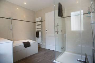 Location de vacances pour 6 personnes, avec jardin ainsi que terrasse et piscine à Thuir