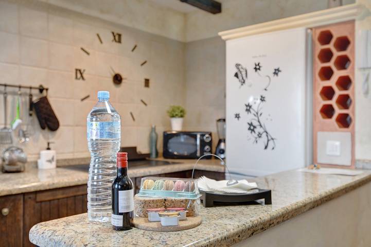 Apartamento entero, Apartamento 'Piso Chacaras' con vistas al mar y la montaña y Wi-Fi in Tejina, San Cristóbal de La Laguna