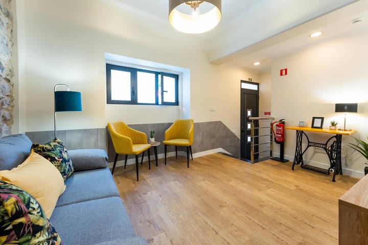 Flh Santa Cruz Triplex with Terrace in Santa Cruz (Madeira), Madeira