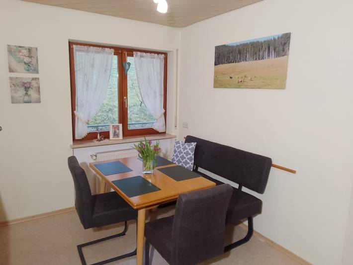 Ferienwohnung für 3 Personen, mit Balkon und Terrasse sowie Garten und Ausblick in Hofstetten - 4