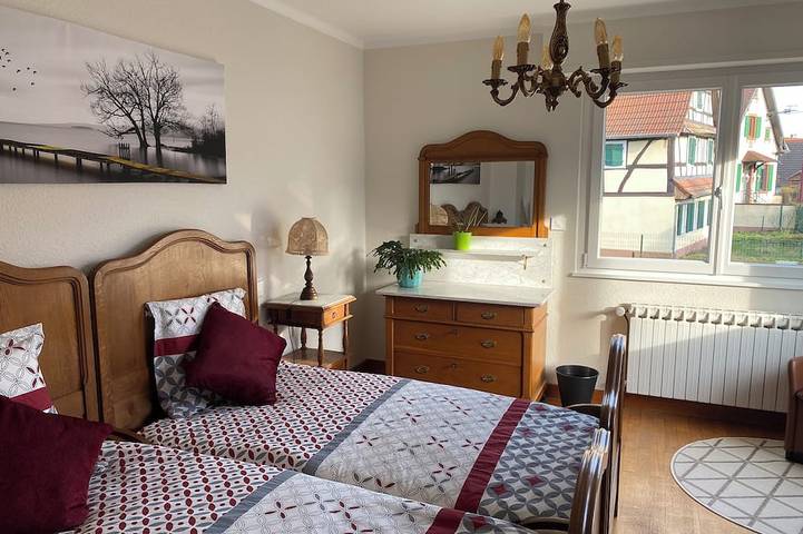 Maison de campagne au nord de l'Alsace, idéale pour vos vacances en famille. in Schleithal, Région de Wissembourg