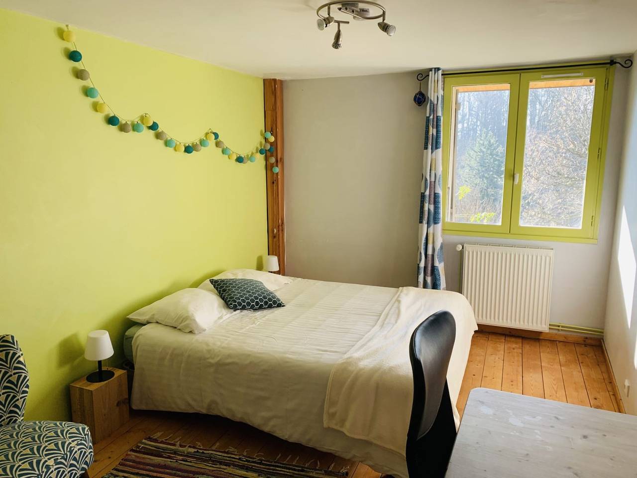 Les Chambres de la Tarte Qui Flette - La chambre du tilleul de la Tarte Qui Flette in Saint-Sulpice (Savoie), Région de Chambéry