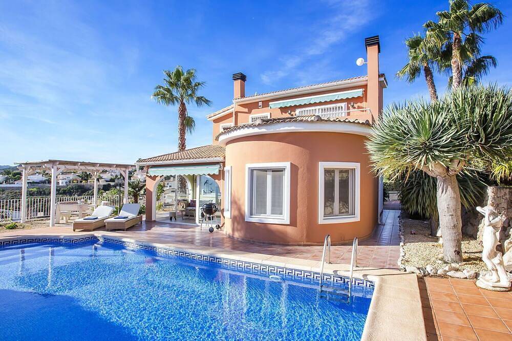 Preciosa casa de vacaciones privada con Wifi, piscina privada, A/C, Tv, patio y aparcamiento in Gata de Gorgos, Costa Blanca