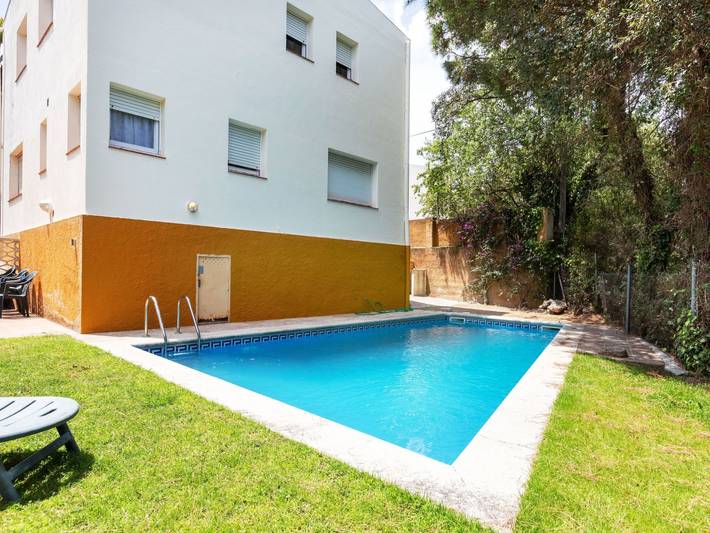 Maison de vacances pour 8 personnes, avec terrasse et jardin, animaux acceptés - 1