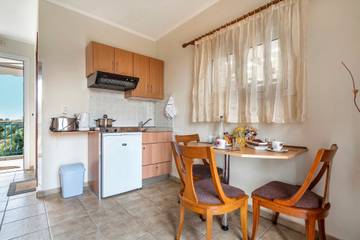 Apartment for 4 People in Kefalonia, Greece, Photo 4
