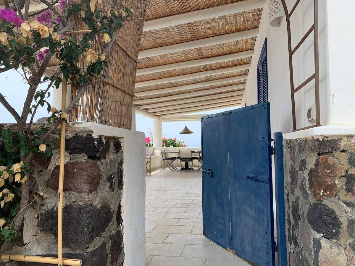 Three-Bedroom House in Santa Marina Salina, Salina