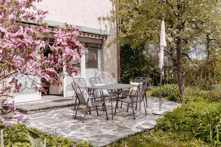 Ferienwohnung für 4 Personen, mit Garten und Ausblick in Krumpendorf am Wörthersee