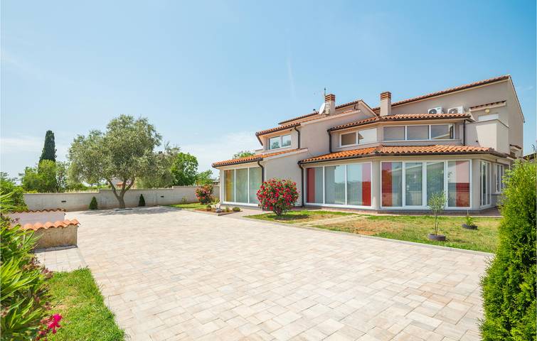 Ferienhaus für 16 Personen, mit Terrasse - 1