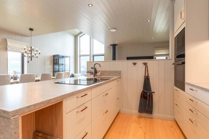 Ferienpark für 8 Personen, mit Balkon und Ausblick sowie Seeblick und Sauna in Schweden - 4