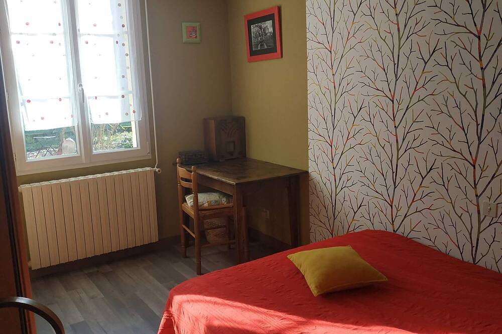 Logement Entier Près Circuit 24 h et Pôle Européen du Cheval in Savigné-l'Évêque, Sarthe