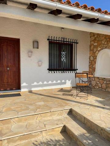 Casa rural para 6 personas, con terraza y piscina en Provincia de Tarragona