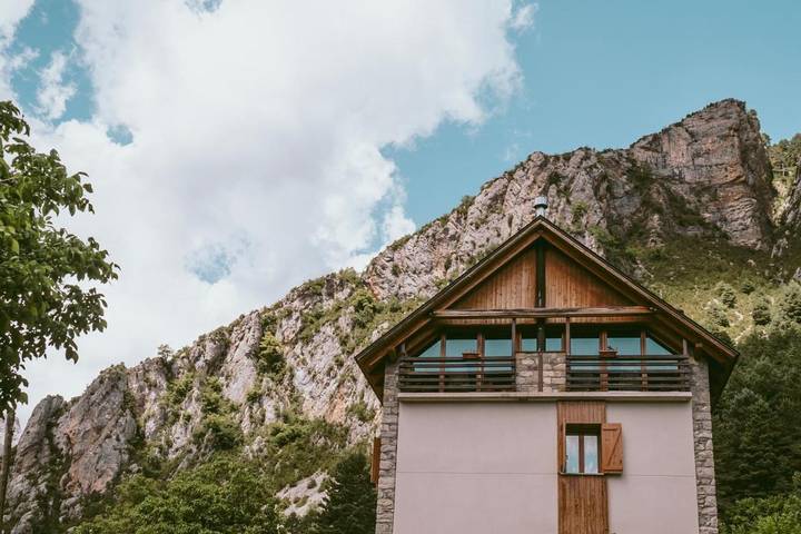 Apartamento para 3 personas, con Terraza y Jardín en Parque nacional de Ordesa y Monte Perdido