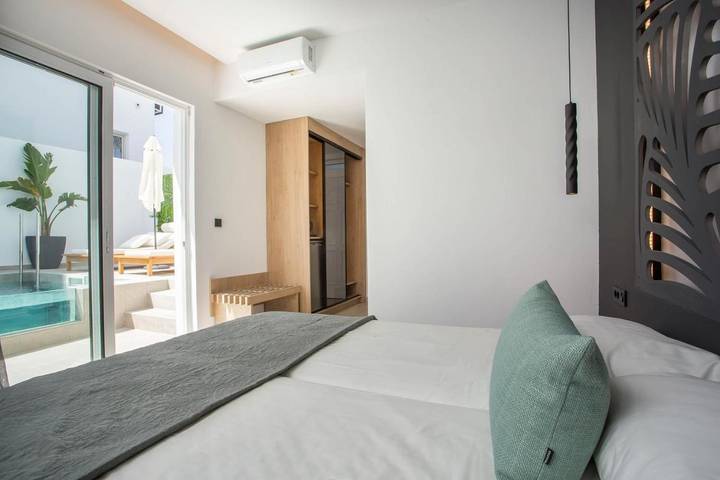 Gîte pour 2 personnes, avec jacuzzi ainsi que piscine et jardin à Faliráki - 2