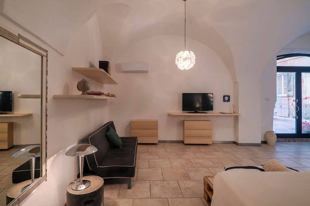 Ganze Wohnung, Corte dei Romiti - Old Town Loft | Sitcase in Lecce, Lecce Provinz