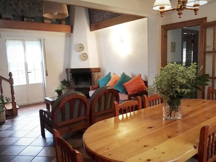 Chalet para 4 personas, con vistas y jardín, Se admiten mascotas en Cantabria - 4