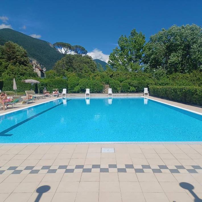 Gîte pour 4 personnes, avec piscine et vue sur le lac, animaux acceptés à Sarnico - 3